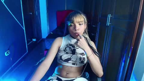 Snapshot of sexynaf chatting on 27, 12, 2024 N A F online show from 27, 12, 2024