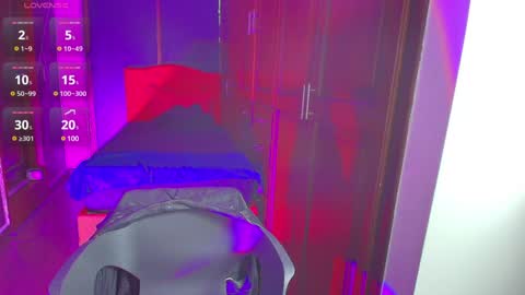 Snapshot of sexynaf chatting on 29, 12, 2024 N A F online show from 29, 12, 2024