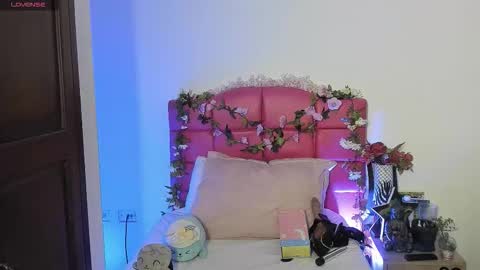 N A F online show from 27, 10, 2025