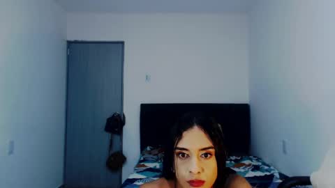 Natalia Duran online show from 20, 2, 2025