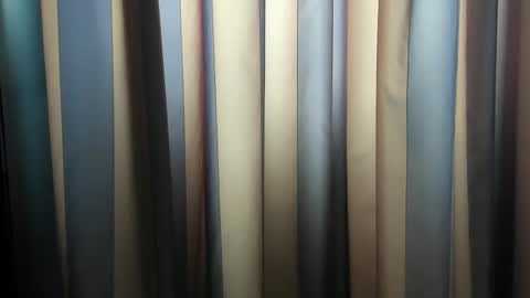 Delia online show from 25, 2, 2025