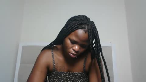 Snapshot of sexynina25 chatting on 26, 10, 2025 nina online show from 26, 10, 2025