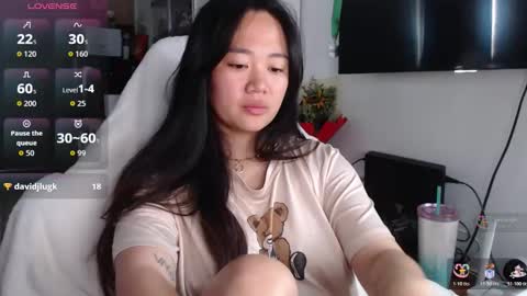 sexypenguin13 online show from 23, 2, 2026