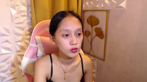 Snapshot of sexypinayirish chatting on 19, 12, 2025 IRISH online show from 19, 12, 2025