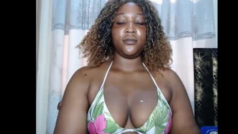 Snapshot of sexyprimxx chatting on 10, 5, 2026 sexyprimxx online show from 10, 5, 2026