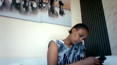 DOVY ACHIENG online show from 20, 10, 2025