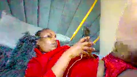 DOVY ACHIENG online show from 28, 10, 2025