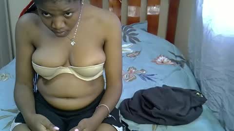Snapshot of sexyrose3300 chatting on 8, 10, 2025 sexyrose online show from 8, 10, 2025