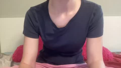Snapshot of sexyskylar2016 chatting on 15, 6, 2026 Sexy Skylar online show from 15, 6, 2026