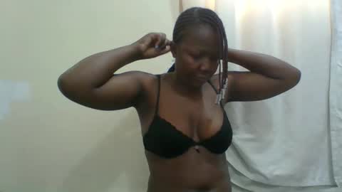 Snapshot of sexysleeky chatting on 22, 9, 2025 PAULINE online show from 22, 9, 2025