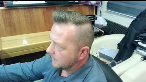 Snapshot of sexysteve80 chatting on 29, 9, 2025 sexysteve80 online show from 29, 9, 2025