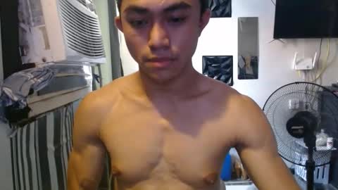 sexystrongcum online show from 17, 4, 2026