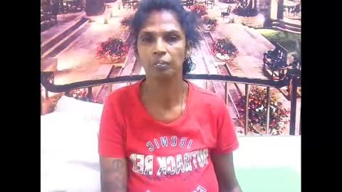 sexyva4u2luv online show from 5, 3, 2025