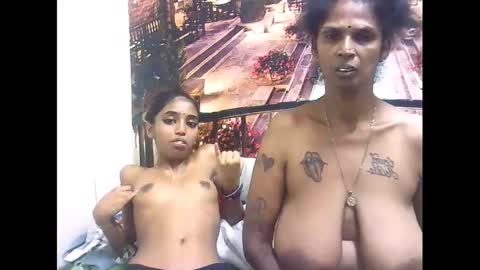 sexyva4u2luv online show from 7, 3, 2025