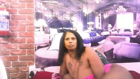 sexyva4u2luv online show from 21, 12, 2025