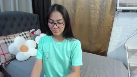 Xenaaa online show from 2, 10, 2025