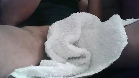 Snapshot of sexzob_81 chatting on 22, 10, 2025 sexzob_81 online show from 22, 10, 2025