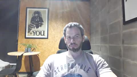 shad0w_hunter online show from 13, 12, 2024