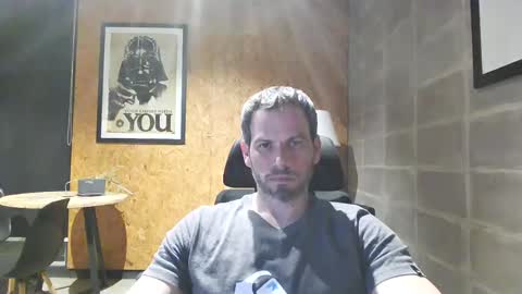 shad0w_hunter online show from 28, 2, 2025