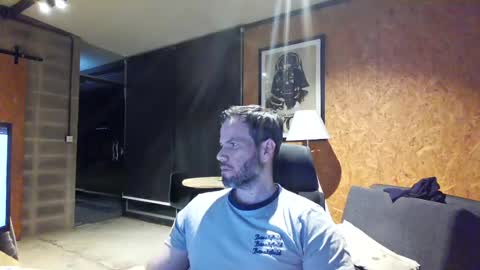 shad0w_hunter online show from 21, 7, 2026