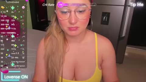 Snapshot of shaddaysmith chatting on 20, 1, 2025 Shaday online show from 20, 1, 2025