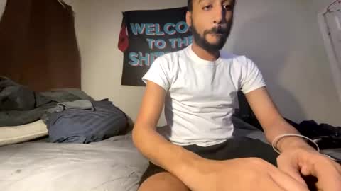 Snapshot of shadow_ps7 chatting on 12, 1, 2025 Shadow online show from 12, 1, 2025