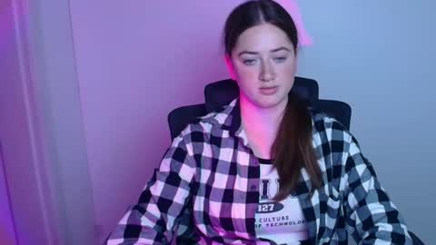 Snapshot of shadowkate chatting on 29, 10, 2025 Kate online show from 29, 10, 2025