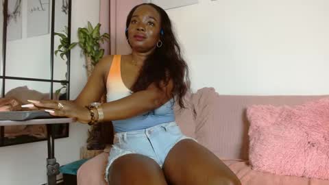 Snapshot of shaira___ chatting on 1, 2, 2025 Shaira online show from 1, 2, 2025