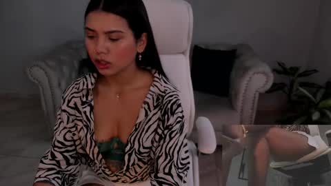 onlyfans shanabellucy online show from 26, 2, 2025