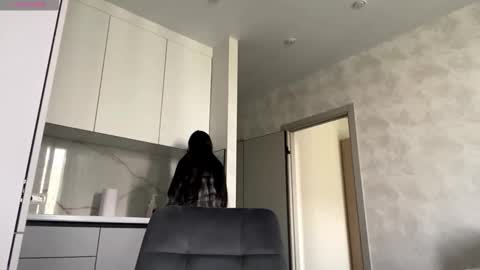 Snapshot of shanaecornish chatting on 15, 11, 2025 Viola online show from 15, 11, 2025