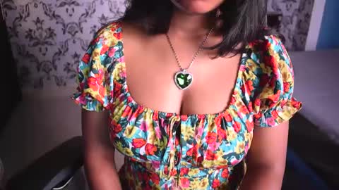 Snapshot of shanaya_indian chatting on 26, 12, 2024 shanaya indian online show from 26, 12, 2024