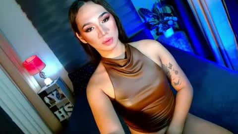 Snapshot of shane_hugexx chatting on 16, 10, 2025 MISS SHANE online show from 16, 10, 2025