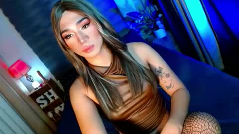 Snapshot of shane_hugexx chatting on 6, 11, 2025 MISS SHANE online show from 6, 11, 2025