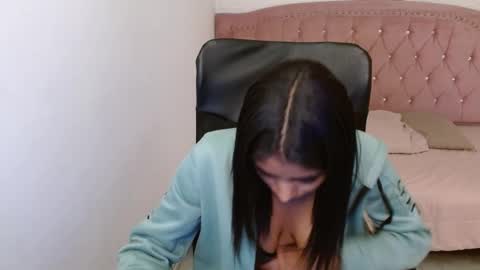 shanelle online show from 25, 2, 2025