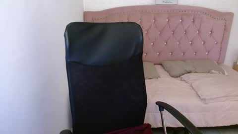 shanelle online show from 5, 3, 2025