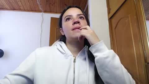 shanel_lozano online show from 21, 10, 2025