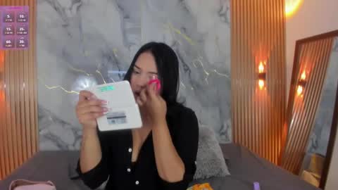 Snapshot of shanellblack chatting on 5, 3, 2025 ShanellBlack online show from 5, 3, 2025