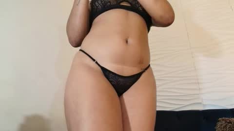 Snapshot of shanellblack chatting on 22, 10, 2025 ShanellBlack online show from 22, 10, 2025