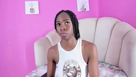 Snapshot of shanelle7 chatting on 14, 11, 2025 shanelle7 online show from 14, 11, 2025