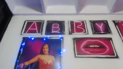 Shanell Moore online show from 5, 2, 2025