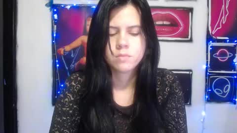 Shanell Moore online show from 13, 2, 2025