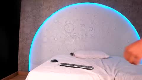 Snapshot of shanelsmiith chatting on 8, 2, 2026 Shanel online show from 8, 2, 2026