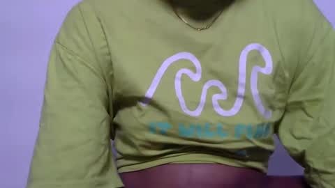 Snapshot of shaniya_cute chatting on 27, 2, 2025 shaniya online show from 27, 2, 2025