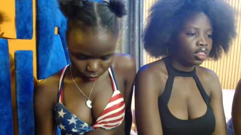 Snapshot of shaniz_shallet chatting on 5, 12, 2025 Shaniz online show from 5, 12, 2025