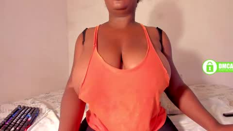 Snapshot of shannick03 chatting on 20, 2, 2025 shack03 online show from 20, 2, 2025