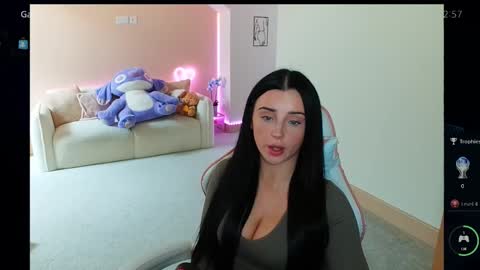 Shanmais online show from 17, 10, 2025