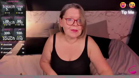 Shannon online show from 8, 10, 2025