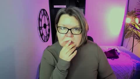 Snapshot of shannonshine chatting on 30, 3, 2026 Shannon online show from 30, 3, 2026