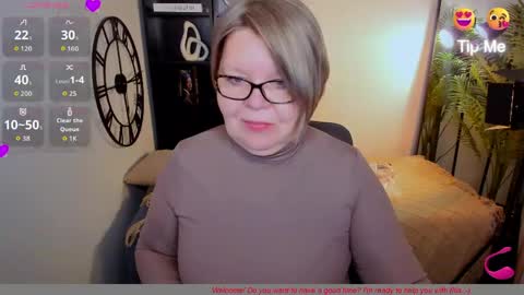 Snapshot of shannonshine chatting on 8, 5, 2026 Shannon online show from 8, 5, 2026