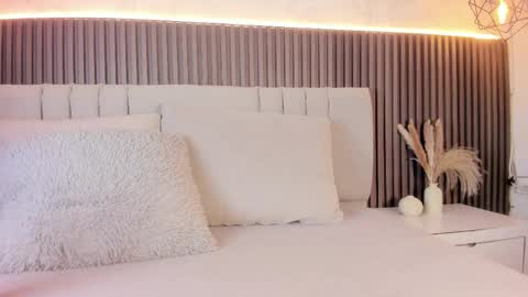 SHANON online show from 1, 11, 2025